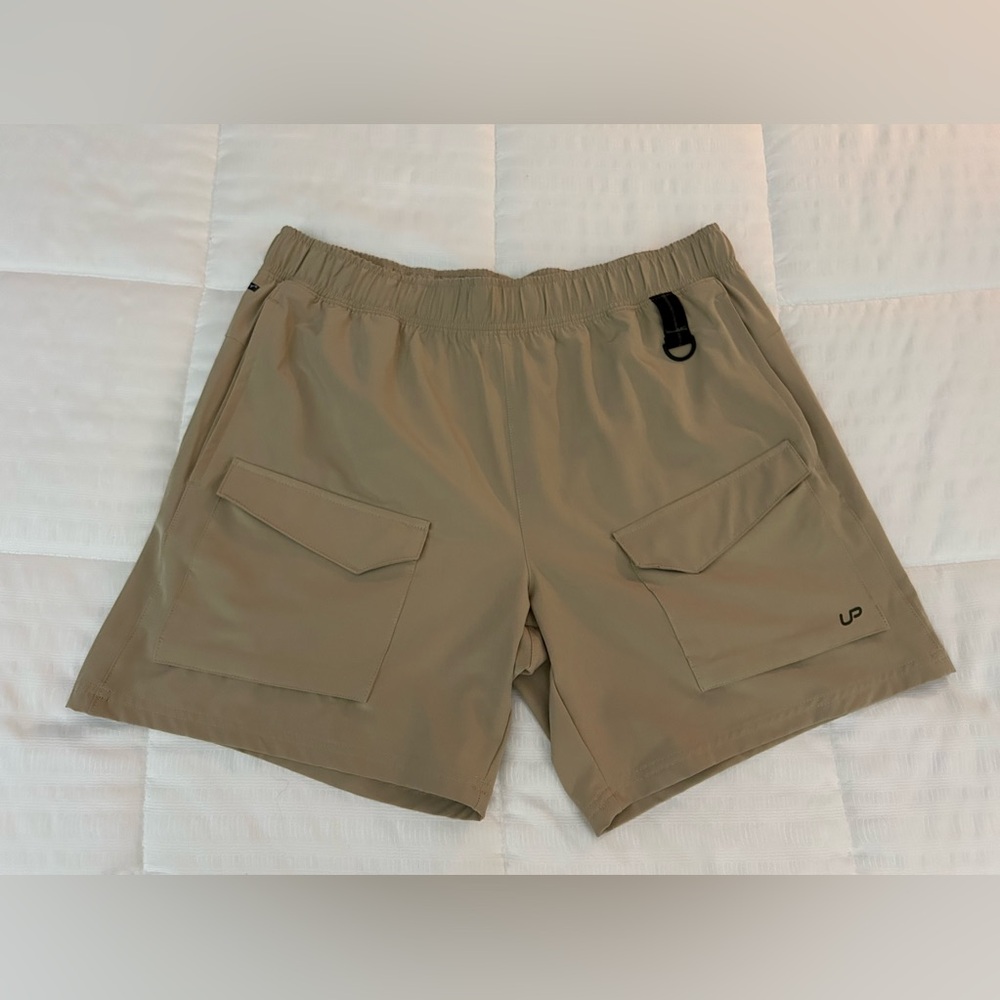 NWOT•Unitop Quick Dry Hiking Cargo Shorts•Size Large (36-38)•4 Pockets•Khaki